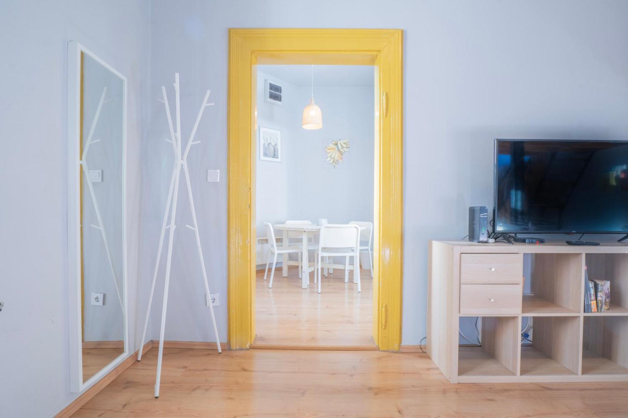 Klau10 Studio Apartment In Party District. Budapest Eksteriør bilde